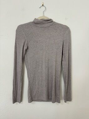 Wilfred Aritzia Turtleneck Long Sleeve Top - Heather Taupe size M